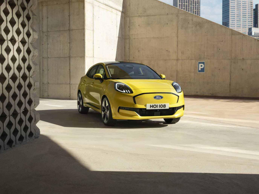 Ford dal Applu košem! Automobilka odmítá rozhraní CarPlay Ultra a má k tomu pádný důvod