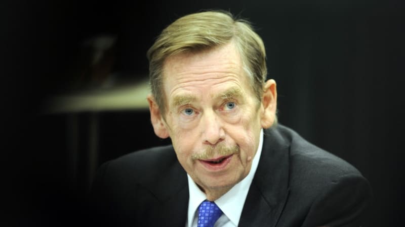 Nejlepší prezident byl Havel, ukázal průzkum. Pavel se dostal na 2. místo, boduje u mladých