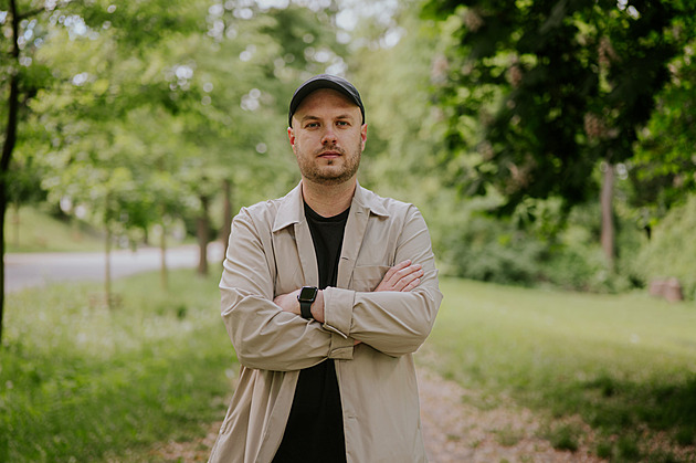 Chronicky nemocnou hrdinku popsal záporně. Ostré reakce překvapily, přiznává Stanjura