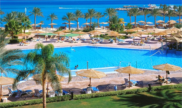 Ježíšek ve stínu palem. Češi míří na Vánoce k moři, hitem je Dubaj i Afrika