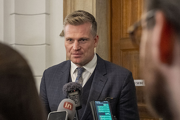 Turek požádal prezidenta o schůzku, čeká na návrhy termínu