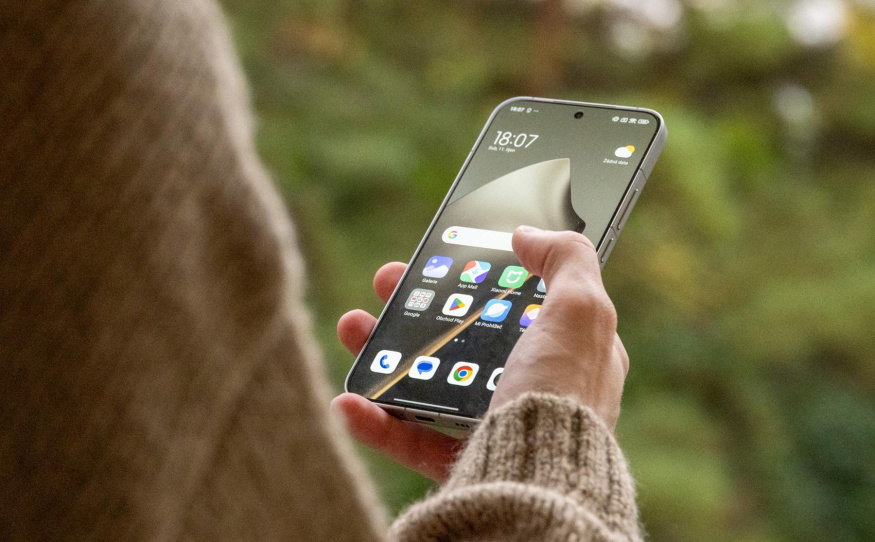 Xiaomi 15T jen za 9 990 Kč? Vánoční nákupy zvládnete i 24. 12.