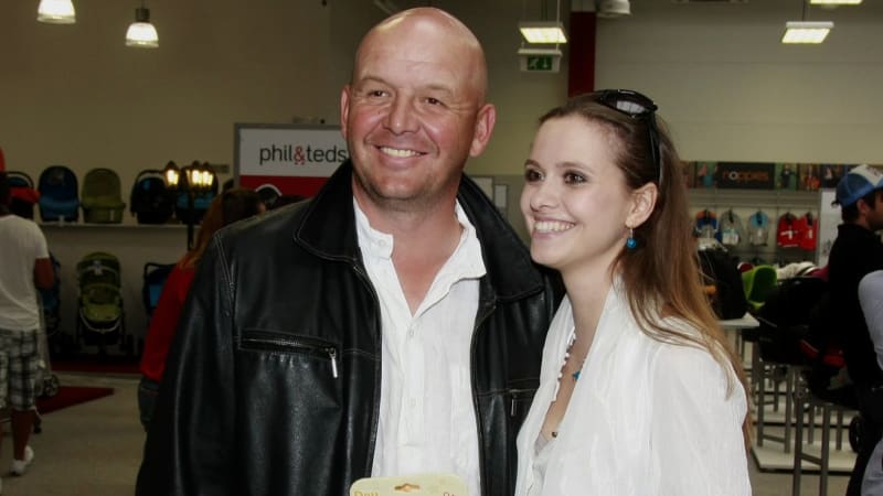 Lásky Pavla Nečase. První ženu viděl před svatbou jen jednou. S mladší herečkou mu to nevyšlo