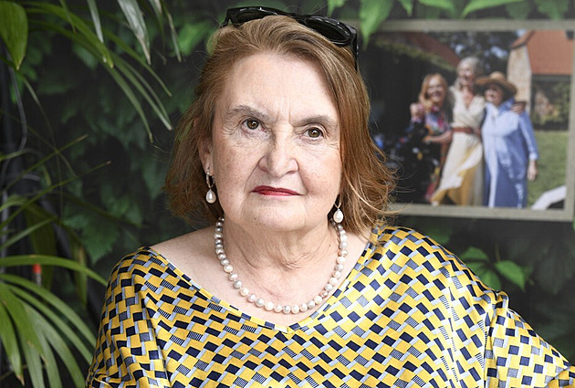 Eva Holubová zhubla 23 kilo. Valí se na nás Mordor, musíme být v kondici, říká