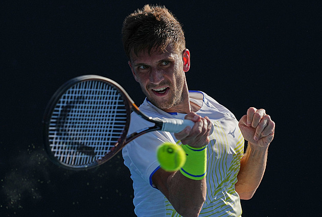 Australian Open ONLINE: Hraje Bartůňková, Menšík i Kopřiva zvládli pětisetové bitvy