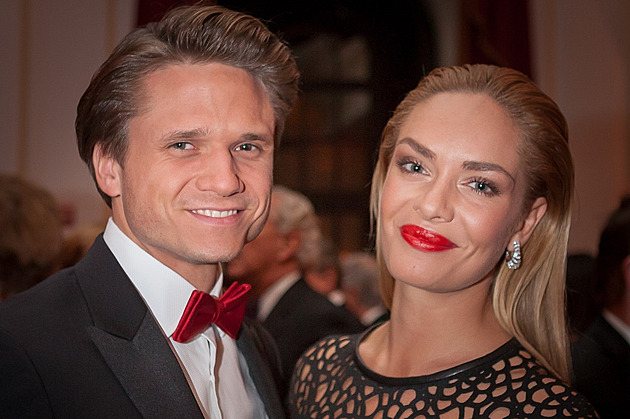 Kuchařová se má omluvit Brzobohatému a on jí, rozhodl soud. Miss má navíc platit