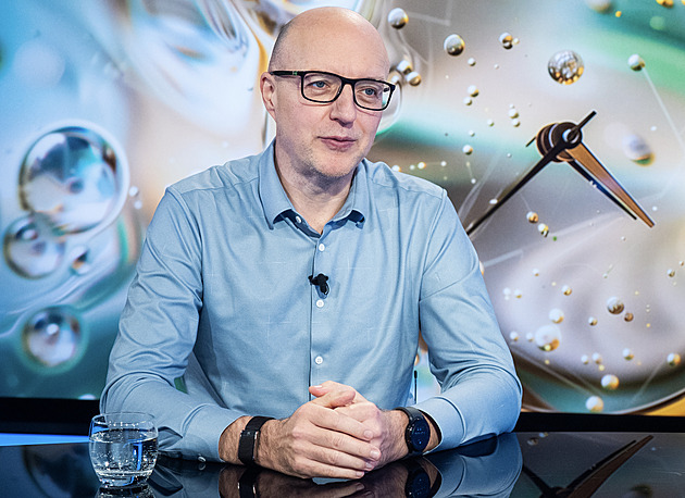 Za rok umíme stáhnout biologický věk o dekádu, tvrdí vizionář Šrámek v Rozstřelu
