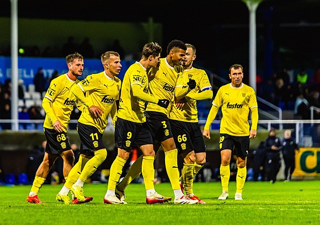 Zvládnutý šlágr a další krok k postupu. Zbrojovka zlomila Táborsko v závěru