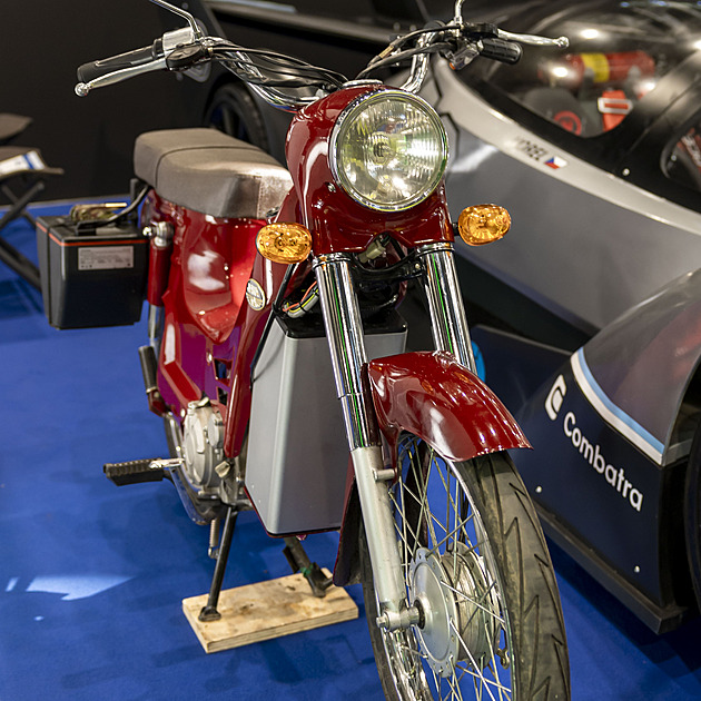 Bateriová jawa od čtrnáctiletého kluka překvapila v Brně