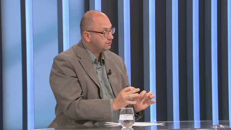 Vyhrát miliardy je šok jako rakovina. Dělejte dál svou stejnou „hnusnou“ práci, radí psycholog