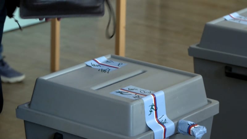 Komunální a senátní volby se budou konat na začátku října. O termínu rozhodl prezident Pavel