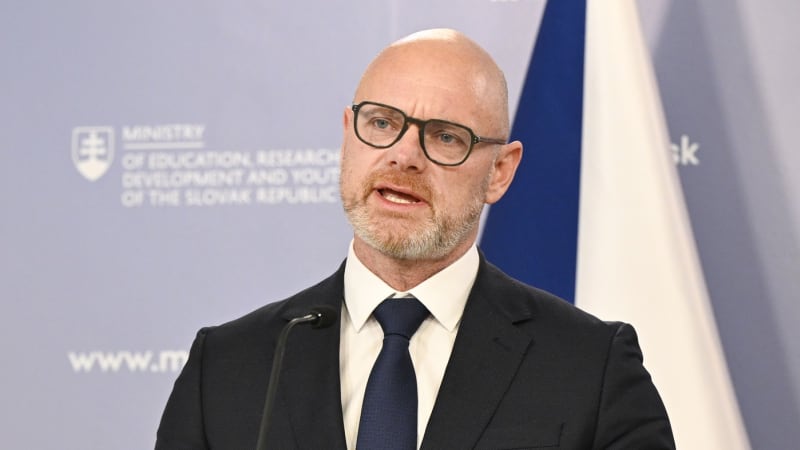 Nemáte peníze na olympiádu dětí, plísní opozice vládu. Podle Plagy si „podvodná ODS“ honí triko