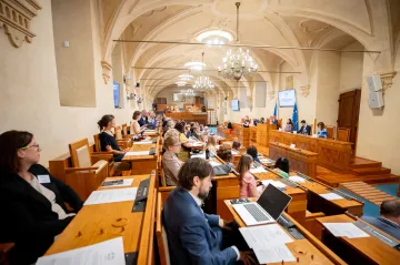 Do senátních voleb půjde 154 kandidátů, nejméně od roku 1998
